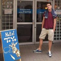 Max Krahenbuhl的照片