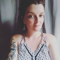 Laura Andress's Photo