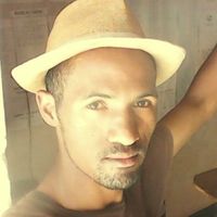 Rivo Niaiko的照片