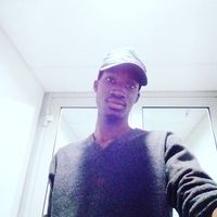 Ahmed Olamide的照片