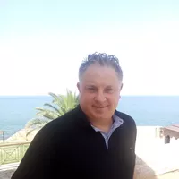 Ibrahim Mango的照片