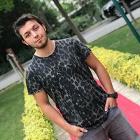 Hikmet Demircan的照片