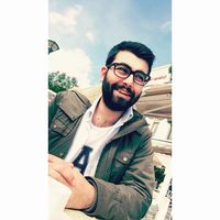 Üsame Güner的照片