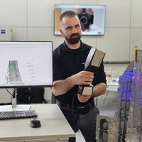 Boris Nikolić的照片