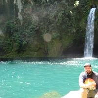 Agu Garach Lambert的照片