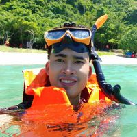 Tark Phanupong's Photo