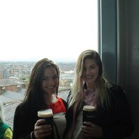 Emily Suderman的照片