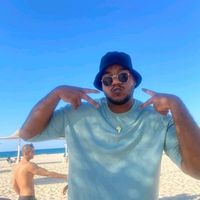 Karim Hesham的照片