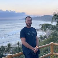 Fotos von Memphis Reed