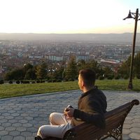 Doğan Sezen的照片