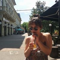 Sara Stambolija's Photo