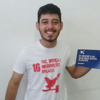 Lucas  Bernardino的照片