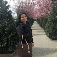 Fotos de Míra Zalezsák