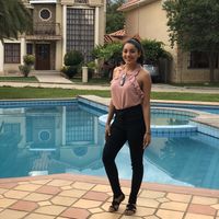 karen tavera moreno的照片