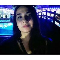 Eda Erçeşmeli的照片