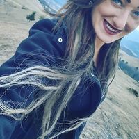 Adriana Srnková的照片