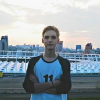 Nazar Lesnoy的照片