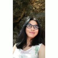 Tia Dewi Setiani's Photo