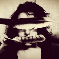 Nadia Lereuil的照片