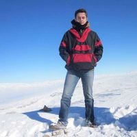 Ali Hassan Pour的照片