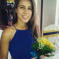 Mónika Bernáth的照片