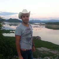 Fourati Amine的照片