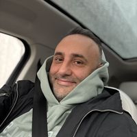 Ferhat Ulufi's Photo