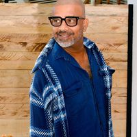 Nirosh Uruladeniya的照片