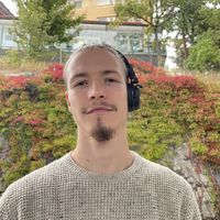 Erik Lindqvist's Photo