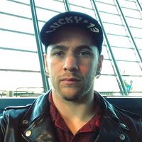 Arnaud Adams的照片