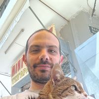 Christopher Giannikos的照片