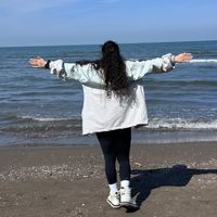 Alev masum Heidari's Photo