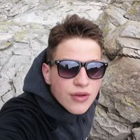 Jędrek Jakubowski的照片