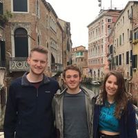 Tom Corbett的照片