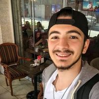 Ahmet Alakavuk的照片