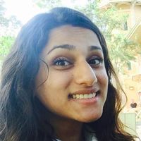 Sidra  Akbar的照片