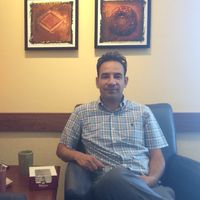 Amin Farahi的照片