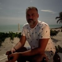 Allan John Mac Gillivray的照片