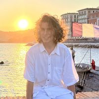 Kirill Dolich的照片