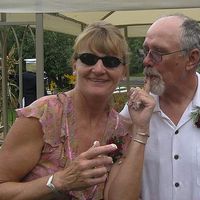 Gordon Lowe Lowe's Photo