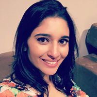 Flávia Iamatou的照片