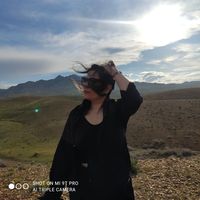 Mona Razavi的照片