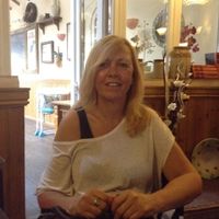 Sylvia Thomas's Photo