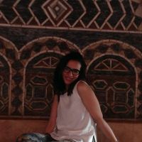 Näzik Saber的照片