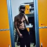 Yusuf Güllü的照片