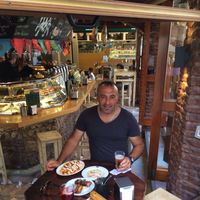 Adonis Wardeh的照片