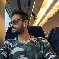 Aditya Bhandari的照片