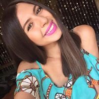 Dannickova Gomez Bañales的照片