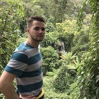 Artem Maslov的照片