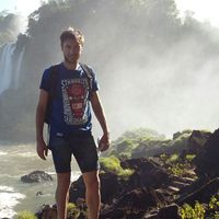 Facundo Cevey的照片